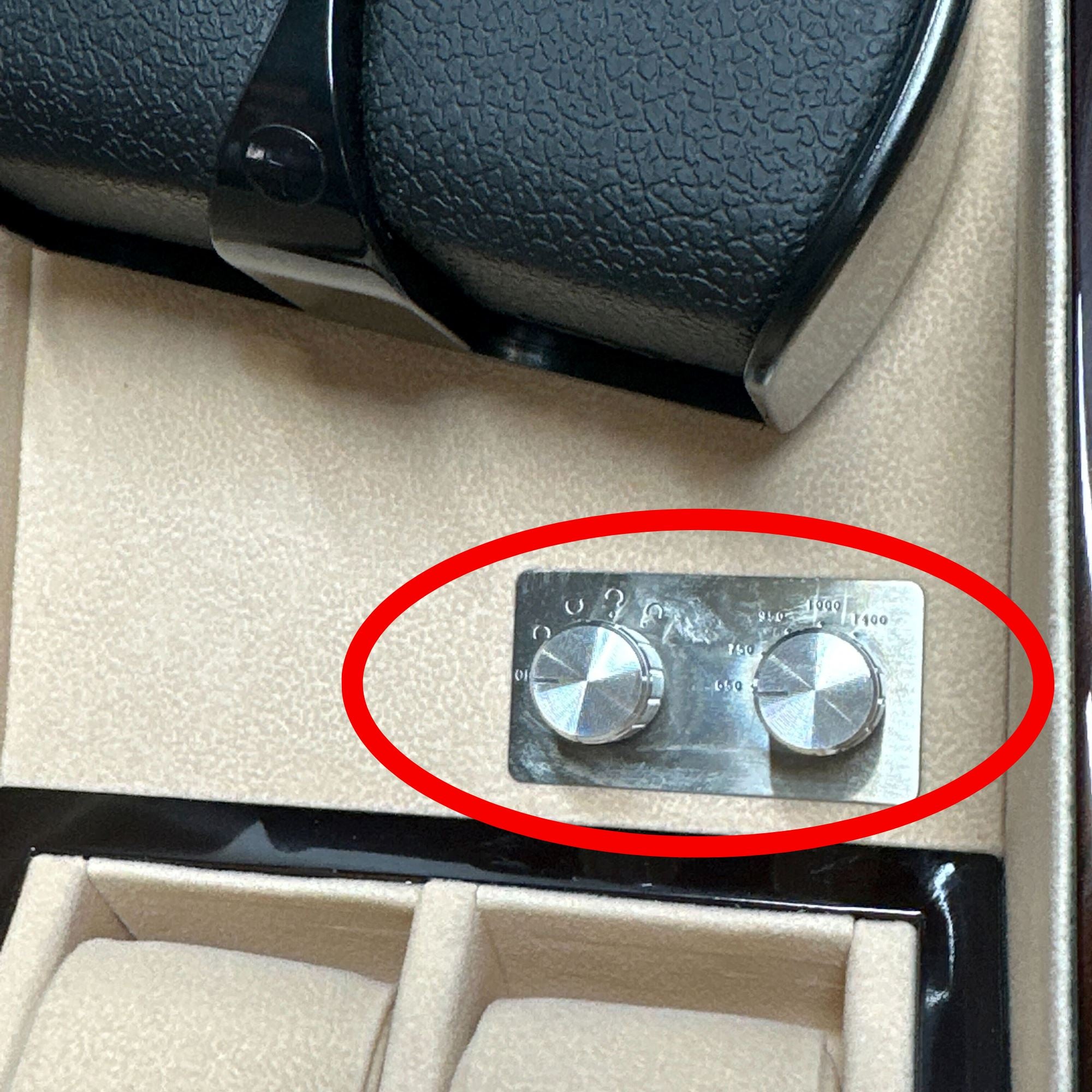 Seconds - Avoca Watch Winder Box for 2 + 3 watches in Mahogany (a) Seconds Clinks