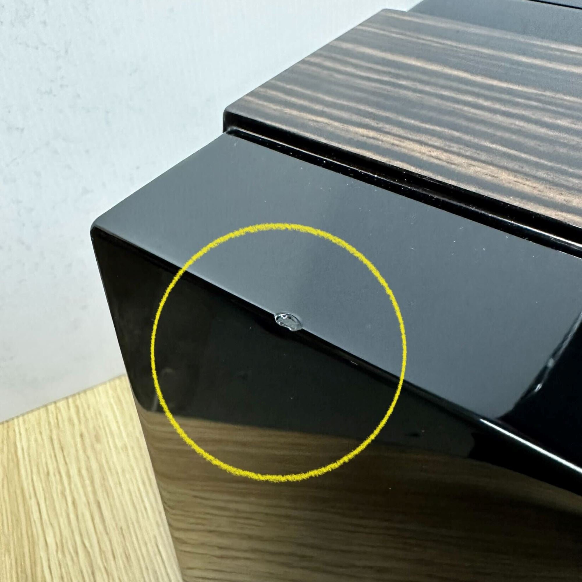 Seconds - Sydney Watch Winder Box for 2 Watches in Black Seconds Clinks