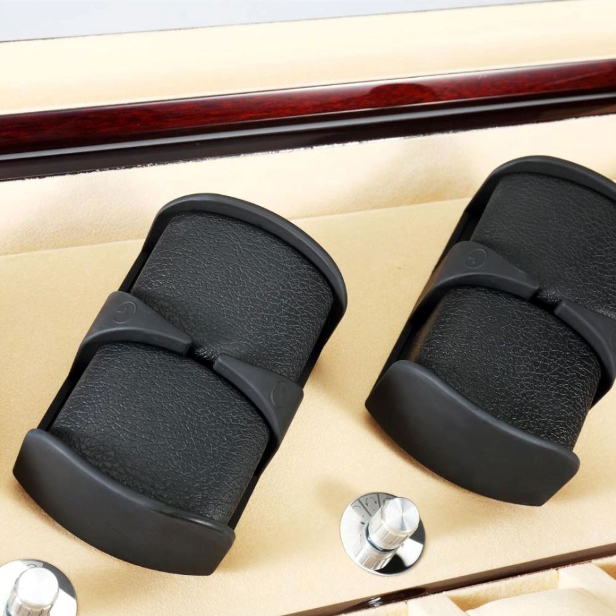 Seconds - Avoca Watch Winder Box for 8 + 8 Watches in Mahogany Seconds Clinks