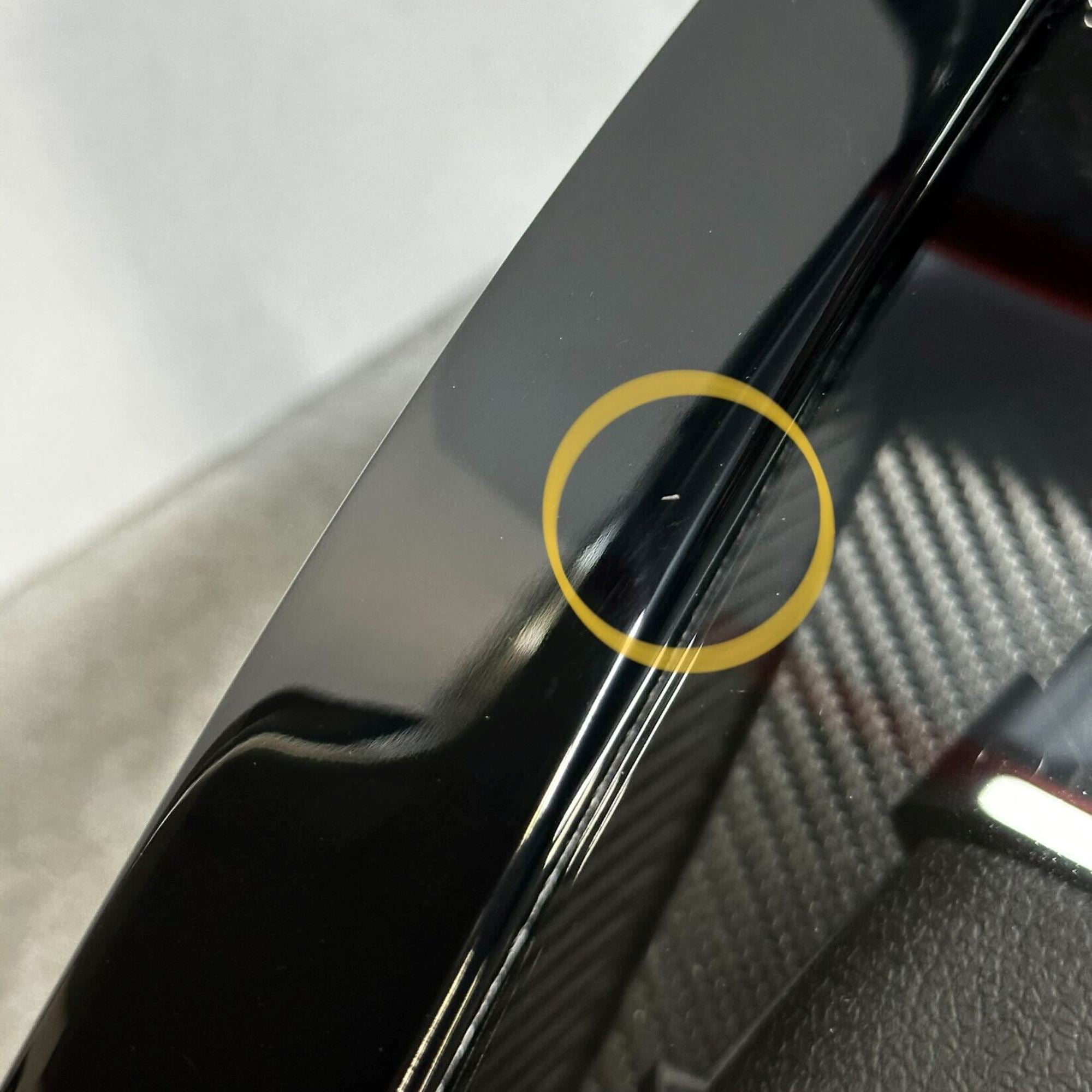 Seconds - Avoca Watch Winder Box 4 + 4 Watches in Black - Carbon Fibre Interior (d) Seconds Clinks