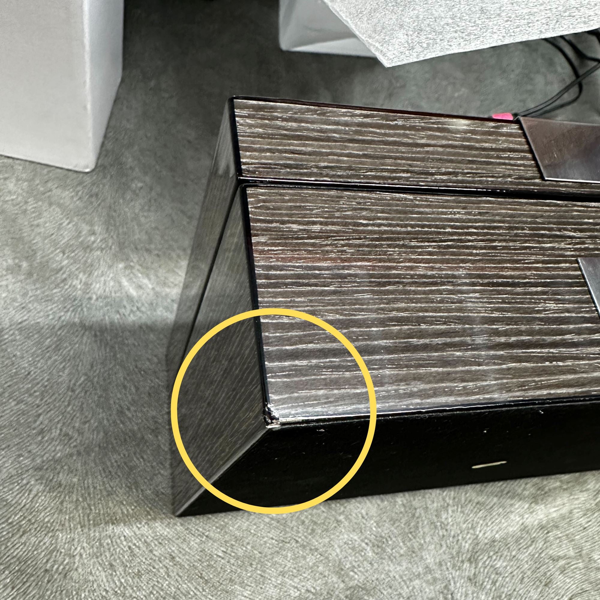 Seconds - Wenge Wooden Cufflink Watch Box (a) Seconds Clinks