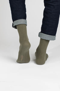 See SK3008 Olive Ribbed Socks