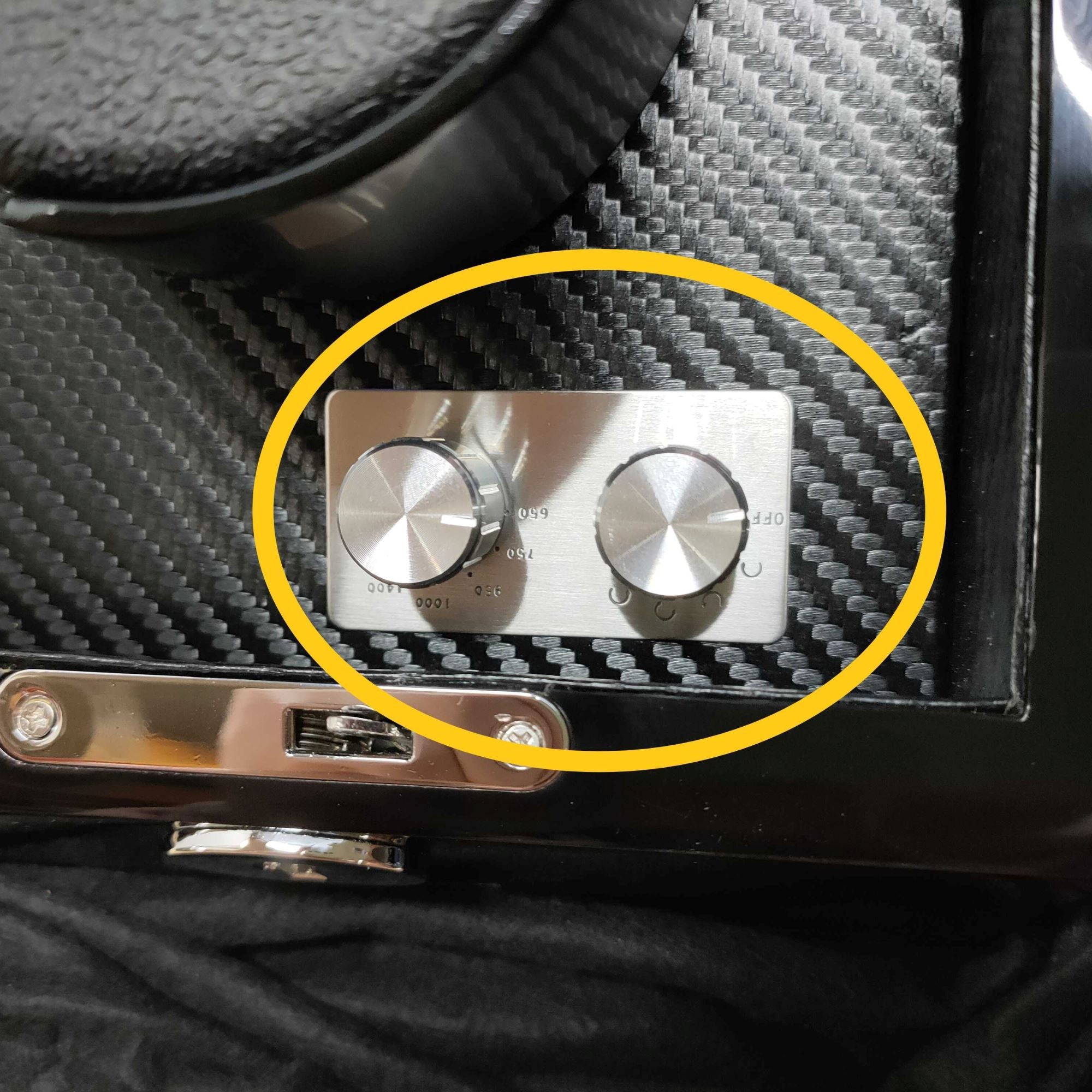 Seconds - Waratah Watch Winder Box for 1 Watch in Black (a) Seconds Clinks 