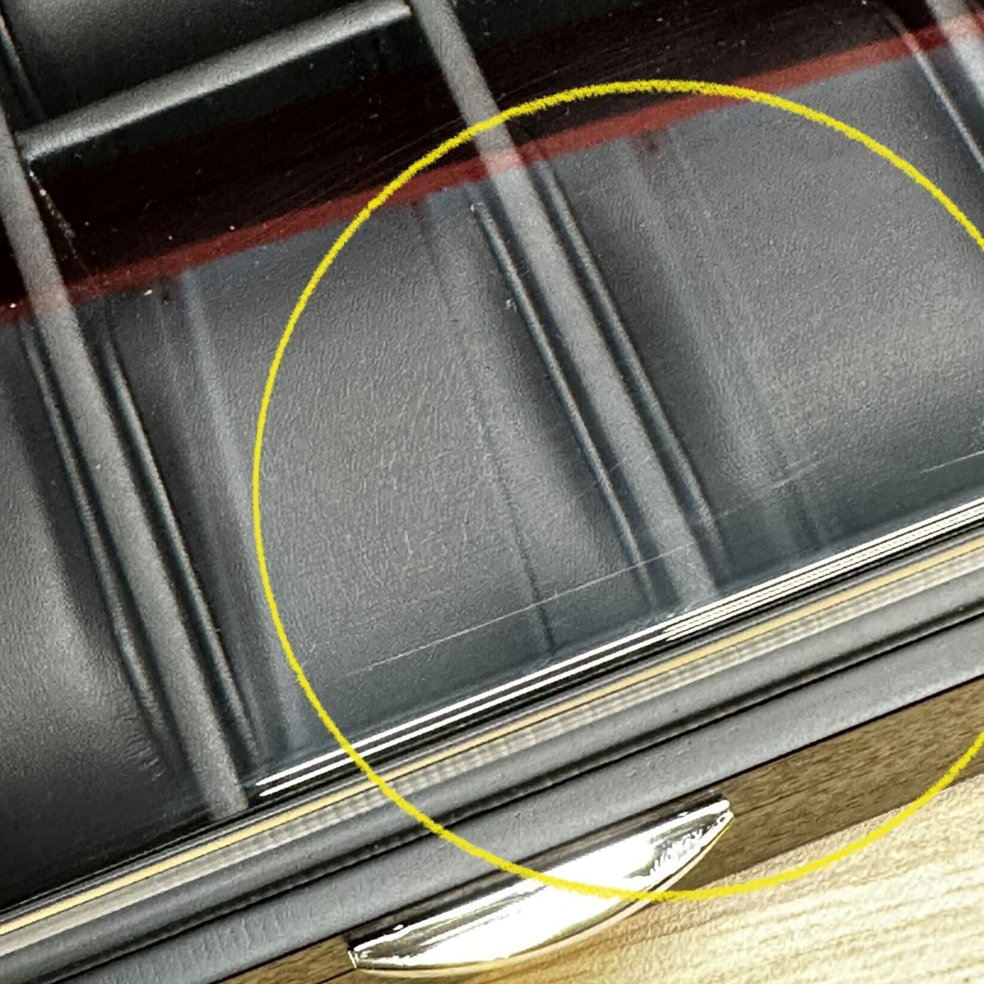 Seconds - Black Wooden Watch Box for 10 Watches Seconds Clinks 