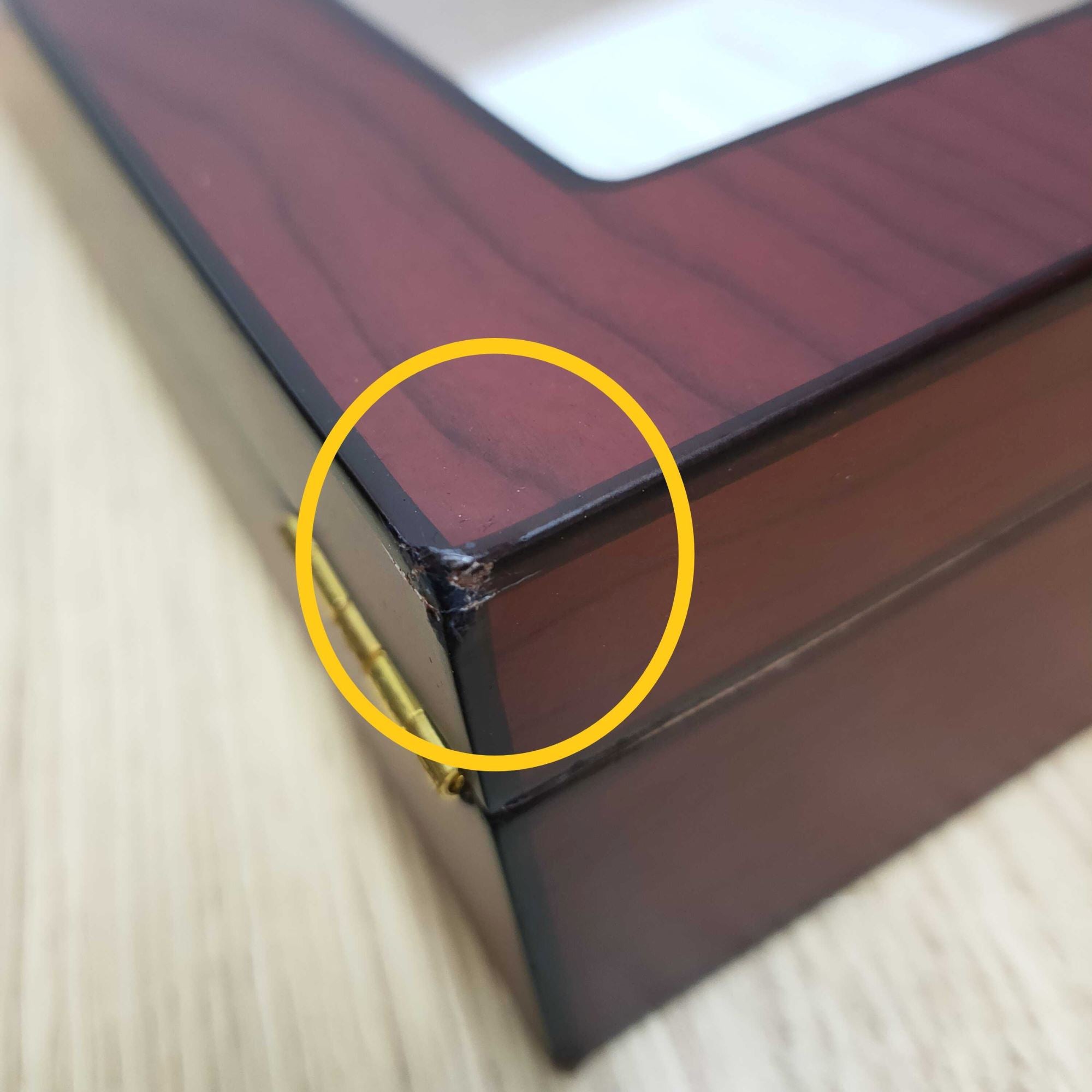 Seconds - 12-20 CT Cherry Cigar Humidor Spanish Cedar Box for Cigars (c) Seconds Clinks 