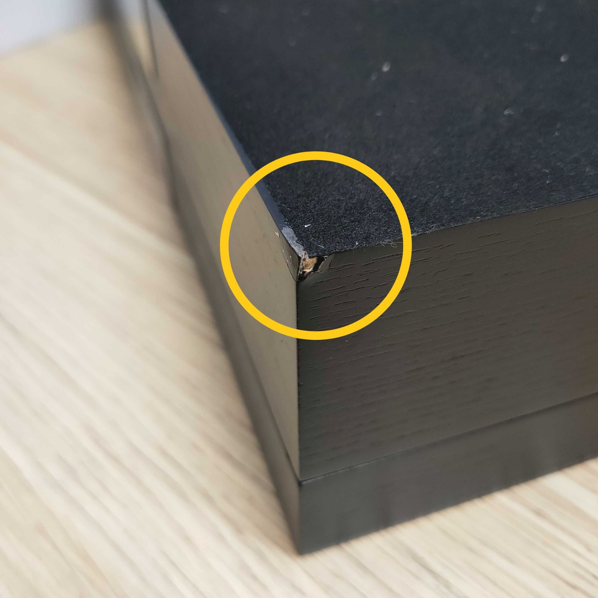 Seconds - Black Wooden Watch Box for 8 Watches + Organiser (b) Seconds Clinks 