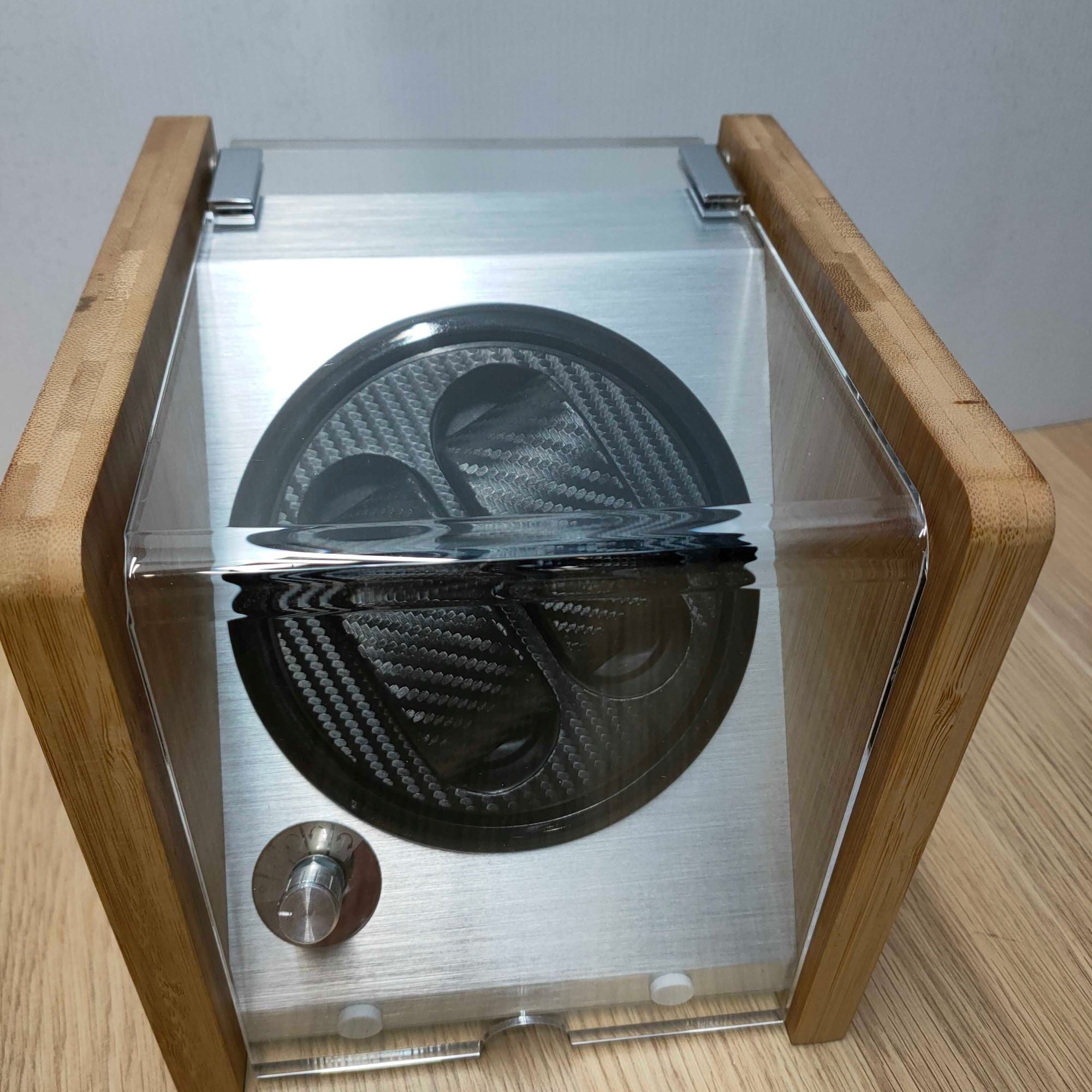 Seconds - BLAQ Watch Winder Box 2 Watches in Aluminum & Bamboo (a) Seconds Clinks 