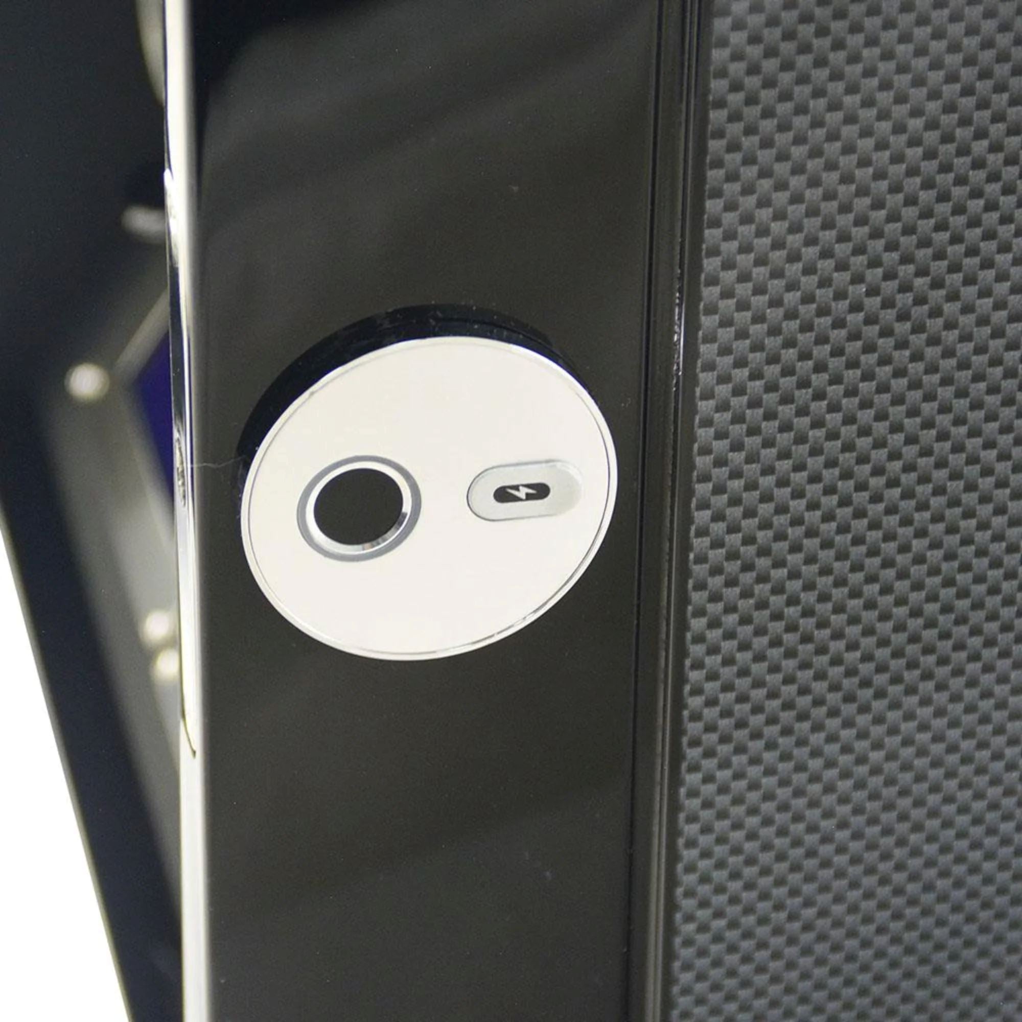 Seconds - Flinders Watch Winder for 6 Watches with Fingerprint Lock Seconds Clinks 