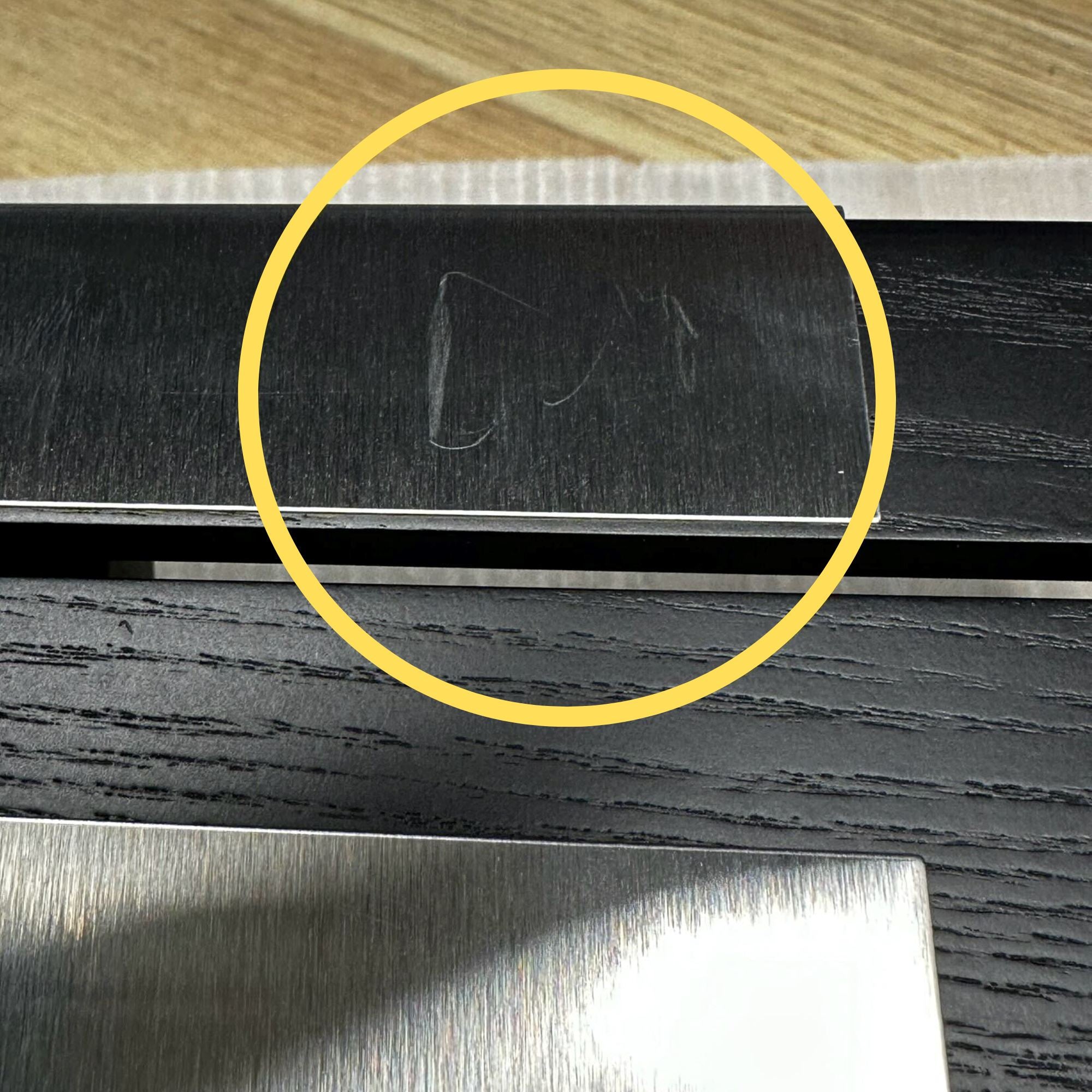 Seconds - 10 Slots Black Wooden Watch Box (a) Seconds Clinks 