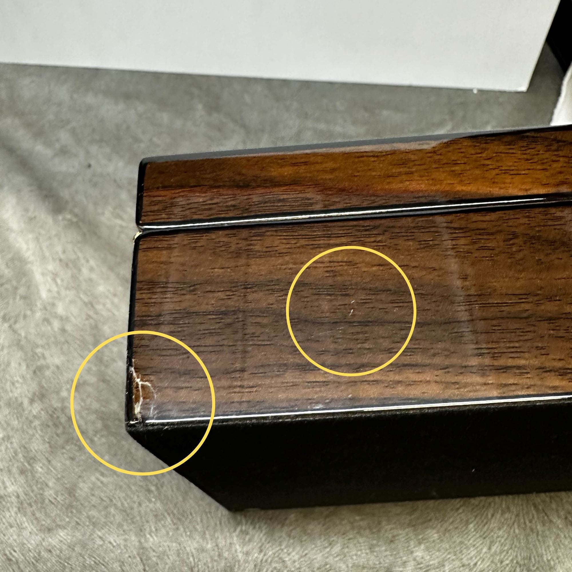 Seconds - 12-20 CT Walnut Cigar Humidor Spanish Cedar Box for Cigars Seconds Clinks 