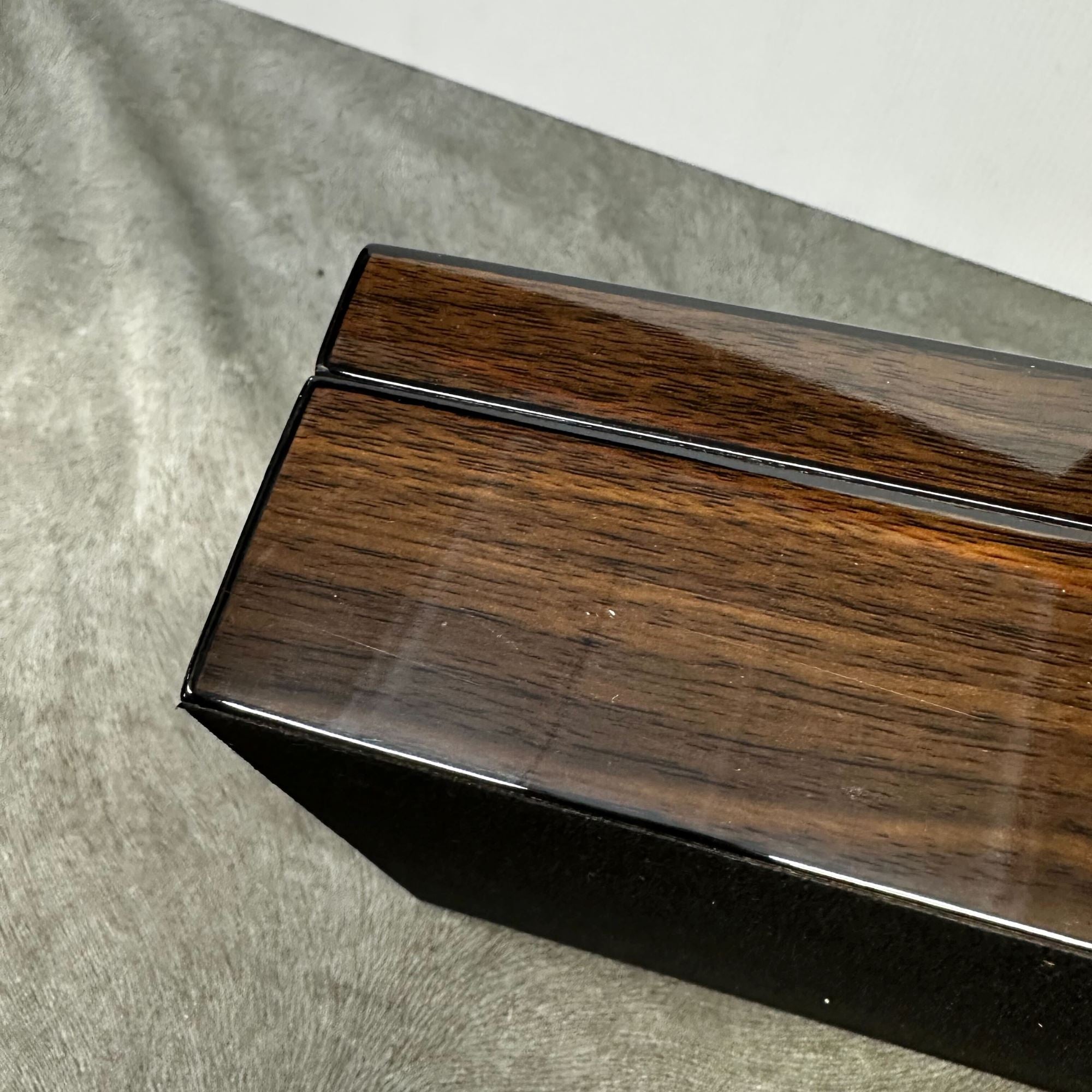 Seconds - 12-20 CT Walnut Cigar Humidor Spanish Cedar Box for Cigars Seconds Clinks 